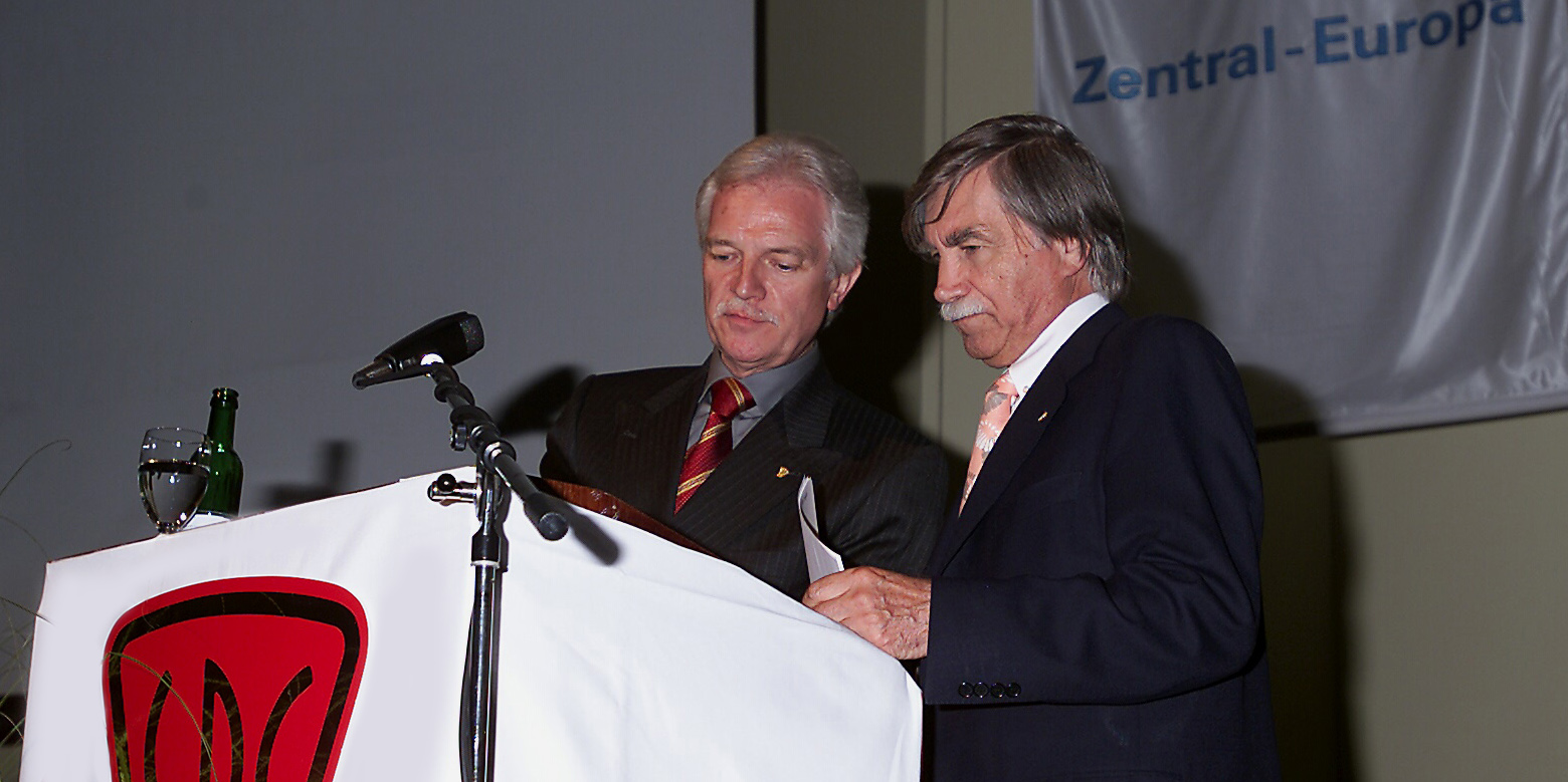 tl_files/Prof_Lindinger/Reden/SPE273.jpg